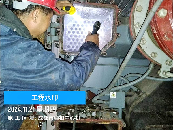 成都市摩根中心机房-...